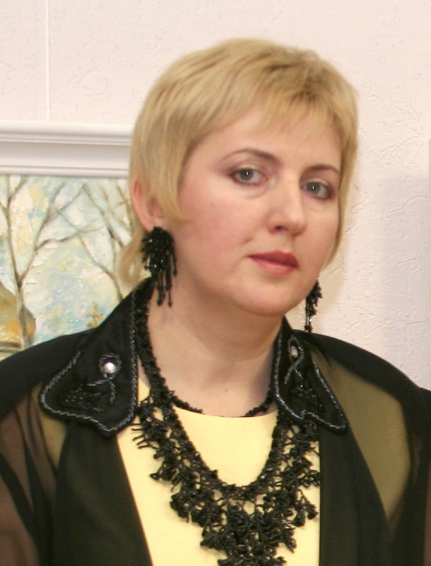 Елена Краснощёкова